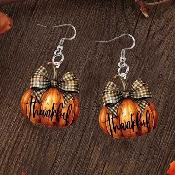NEW Pumpkin Drop Acrylic Earrings With "Thankful" Written on Bottom - Picture 2 of 6